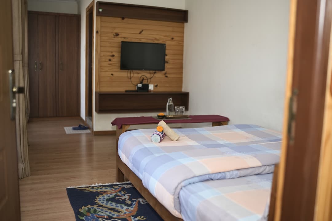 Lomanthang Apartment image 10